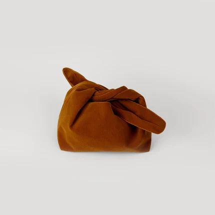Signature Makeup Bag (Gift)